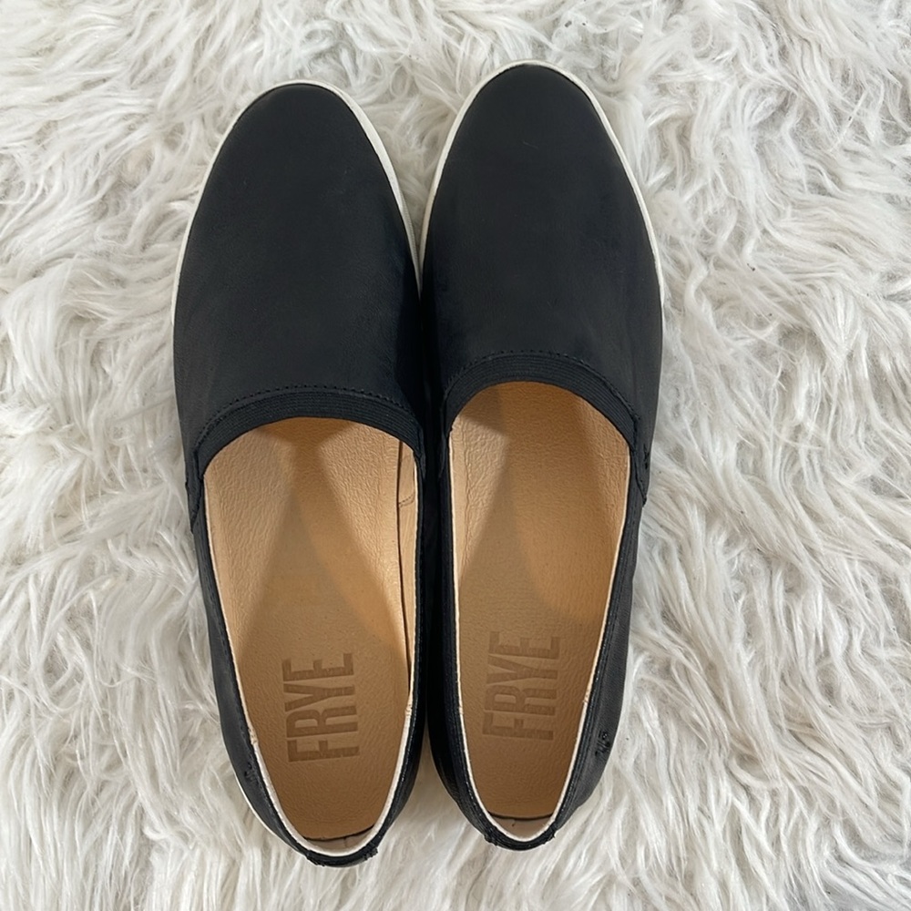 FRYE Women's Melanie Slip On Leather Sneakers Black Size 8 NEW - Picture 6 of 12